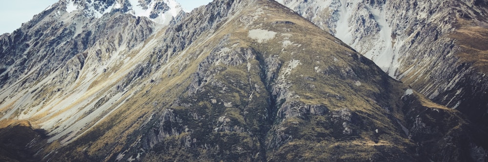 What the Bible Actually Says About Anxiety (and the 10 Verses Worth Knowing)